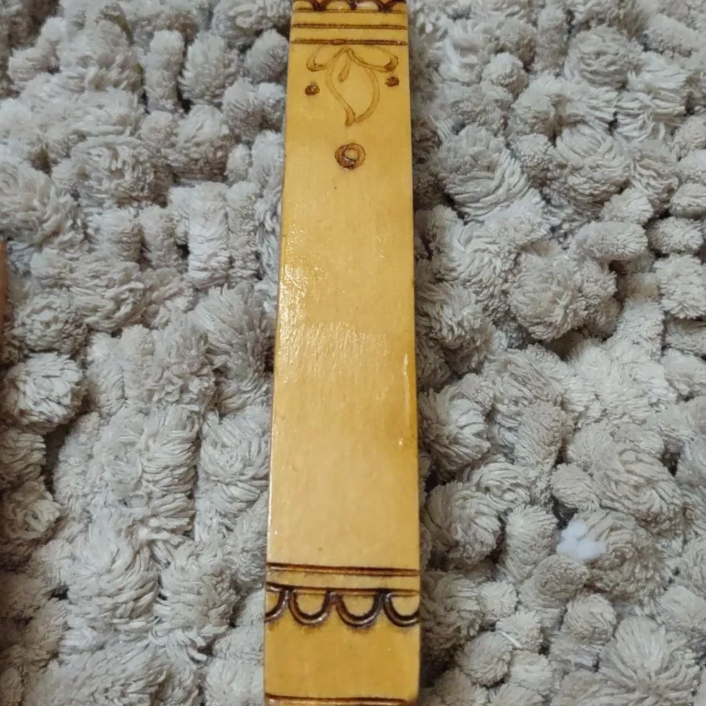Vintage set of‎ 2 Collectible Russian Wood Hand carved Spoons Flower Design